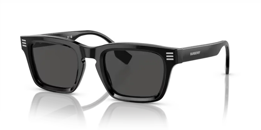 Burberry | 4403 | Black