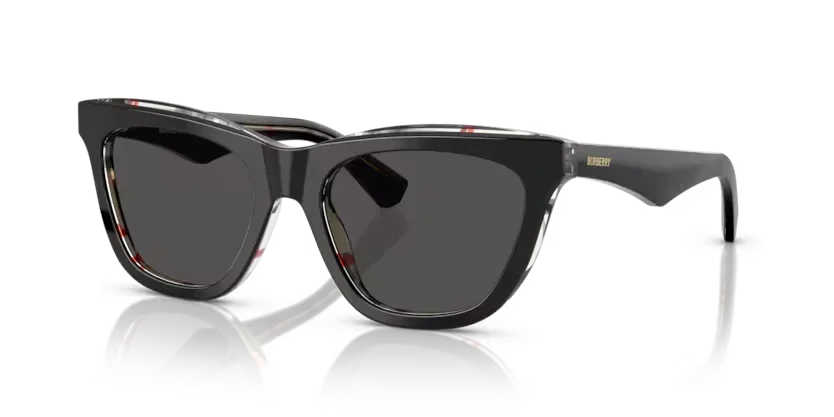 Burberry | 4435 | Top Black on Vintage Check