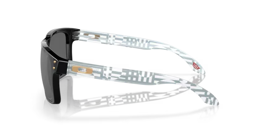 Oakley | 9102 Holbrook | Black