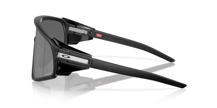 Oakley | 9404 Latch Panel | Matte black
