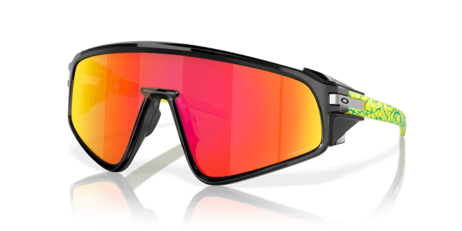 Oakley | 9404 Latch Panel | Black Ink - iKANDi Sunglasses