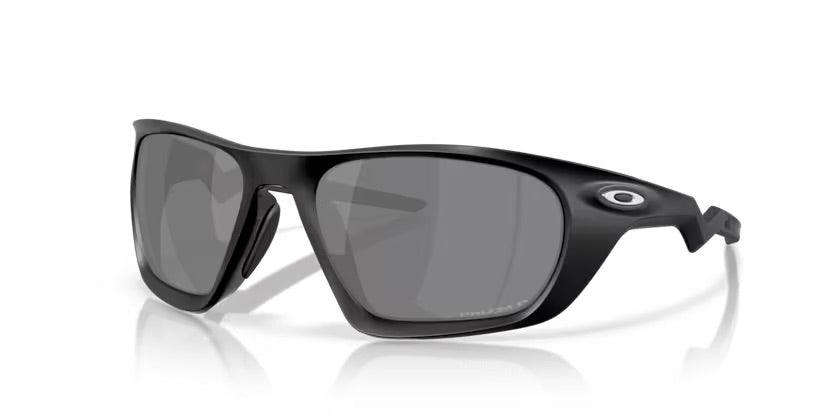 Oakley | 9431 Lateralis | Matte Black - iKANDi Sunglasses