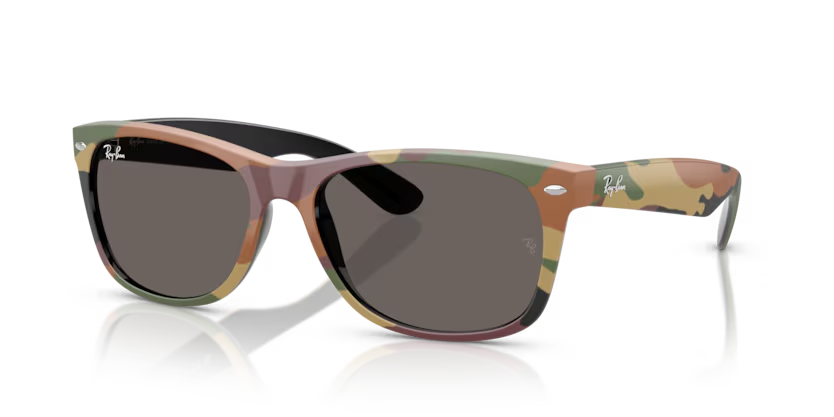 Ray-Ban | 2132 New Wayfarer | Black & Green Camuflage