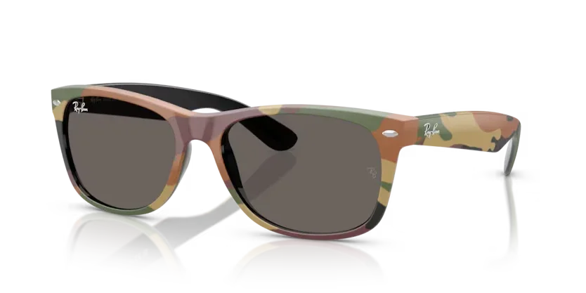 Ray-Ban | 2132 New Wayfarer | Black & Green Camuflage