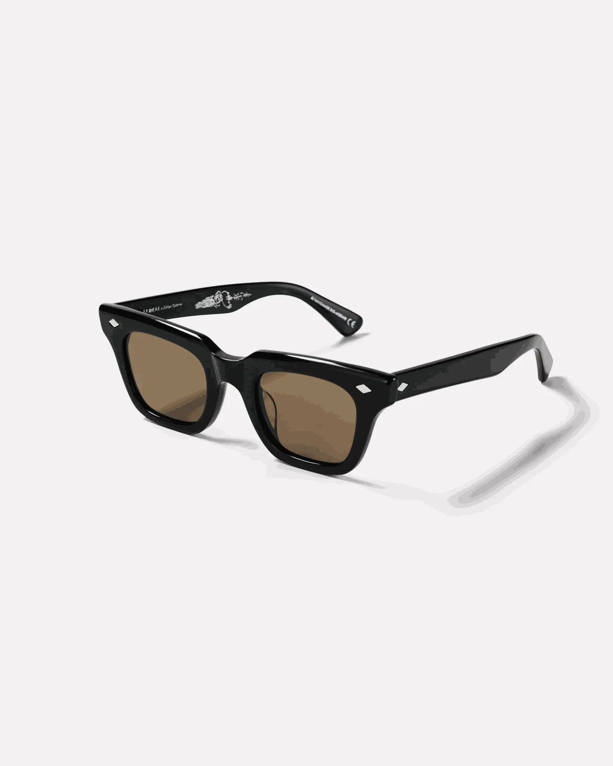 Epokhe_Stereo_x_Eithan_Osborne_Polished_Black_Bronze_Polarised_2