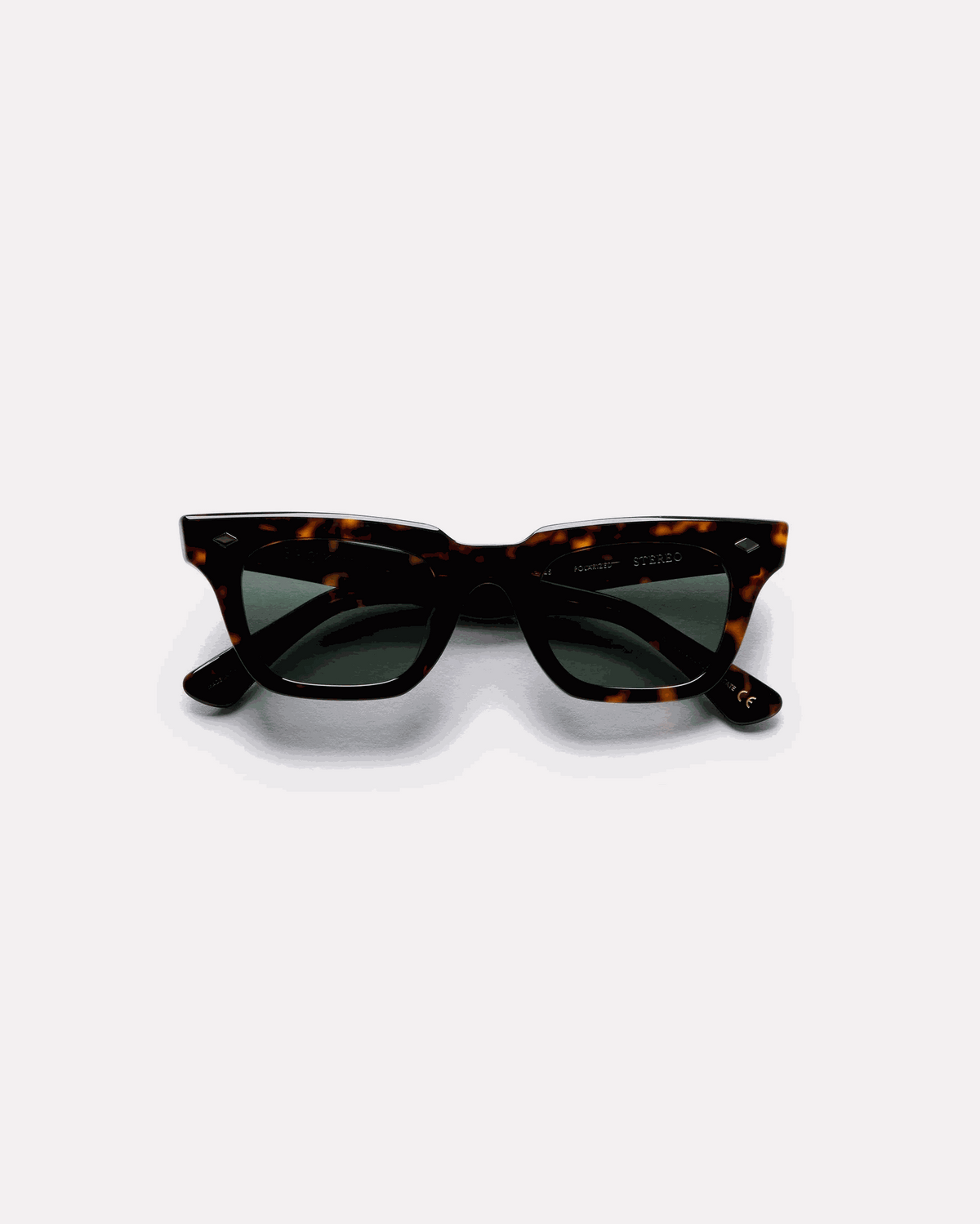 Epokhe_Stereo_Tortoise_Polished_Green_Polarised_3