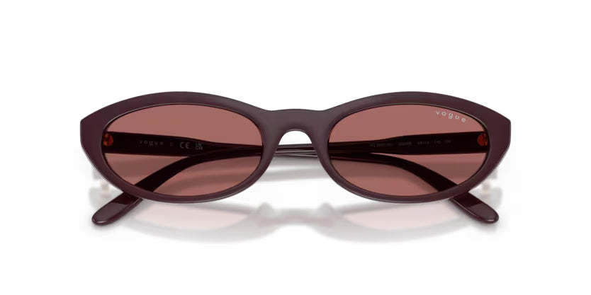 Vogue | 5697 | Full Bordeaux