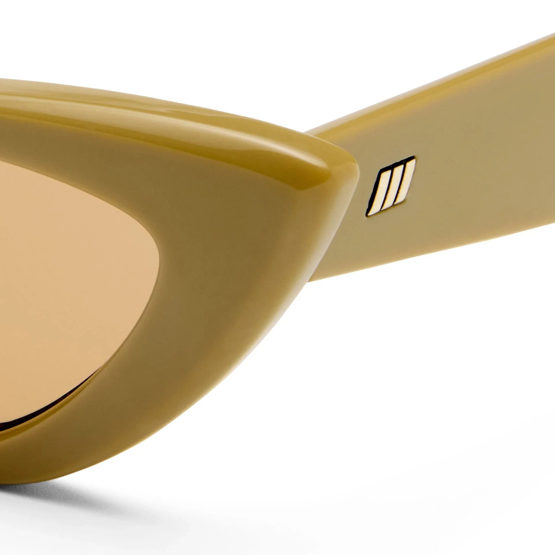 Le Specs | Hypnosis | Biscotti