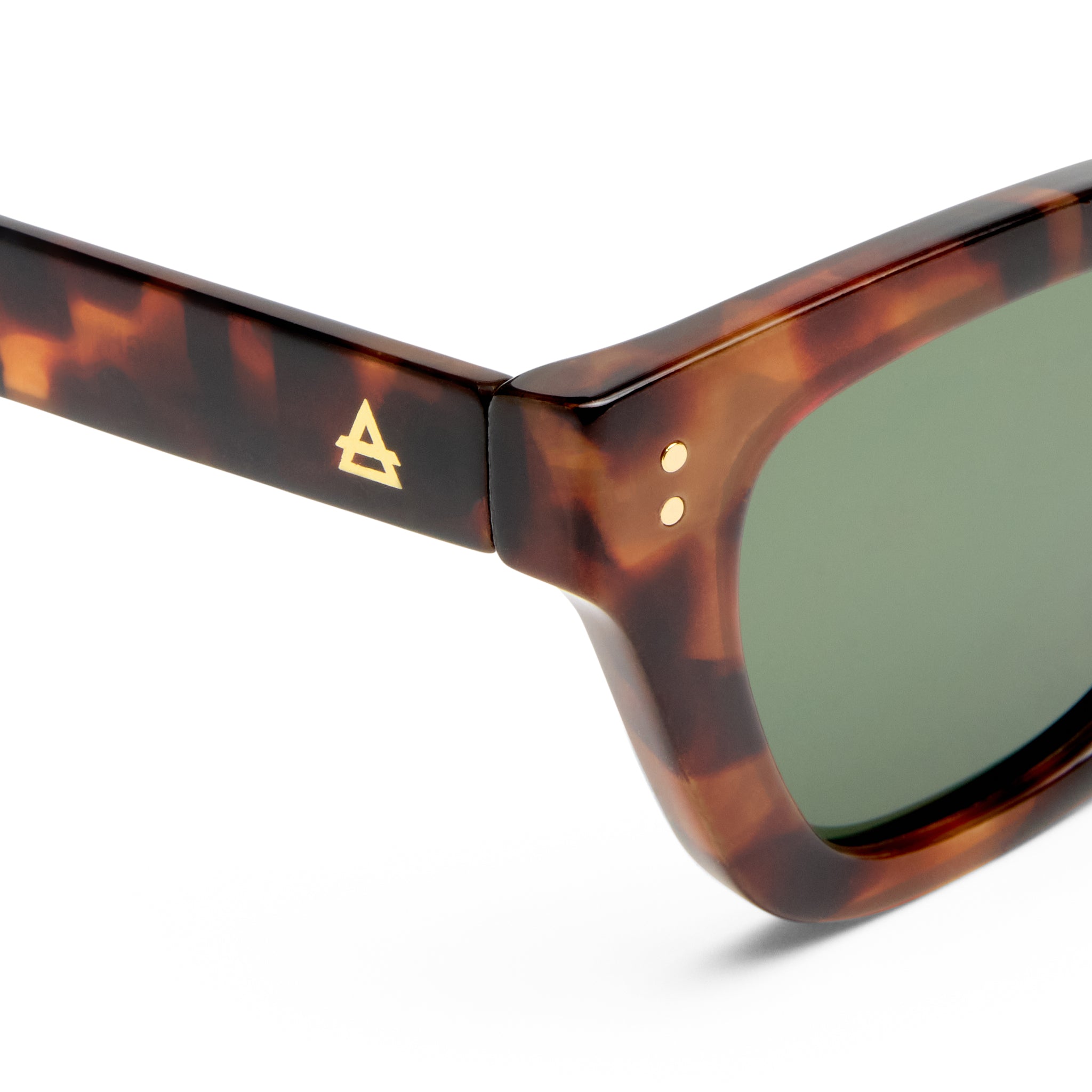 Aire | Nightglow | Dark Tort