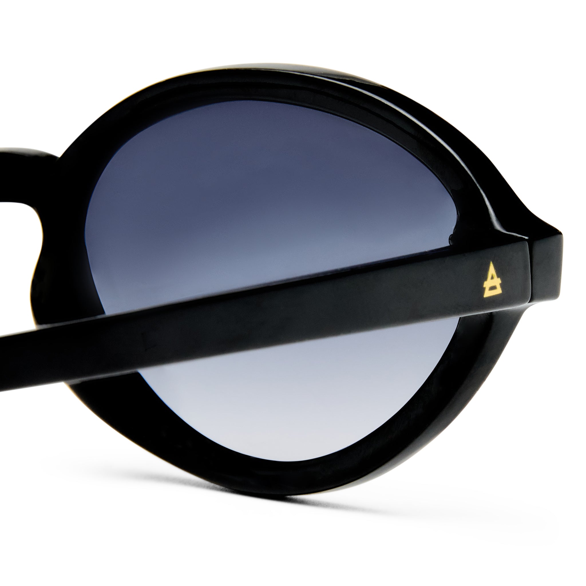 Aire | Pyxis | Black