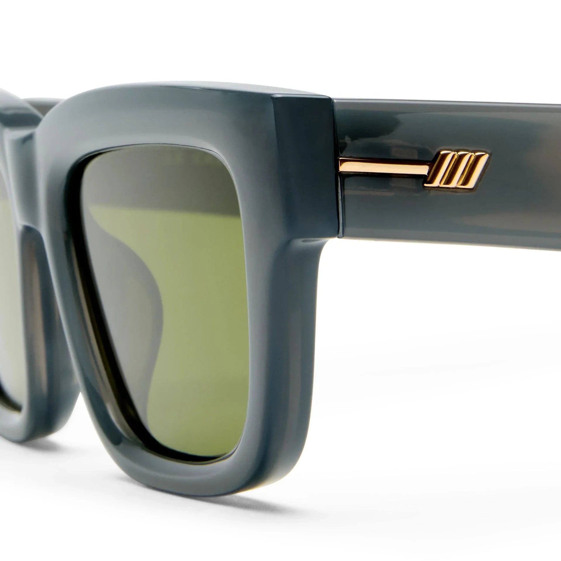 Le Specs | Le Castel | Shadow