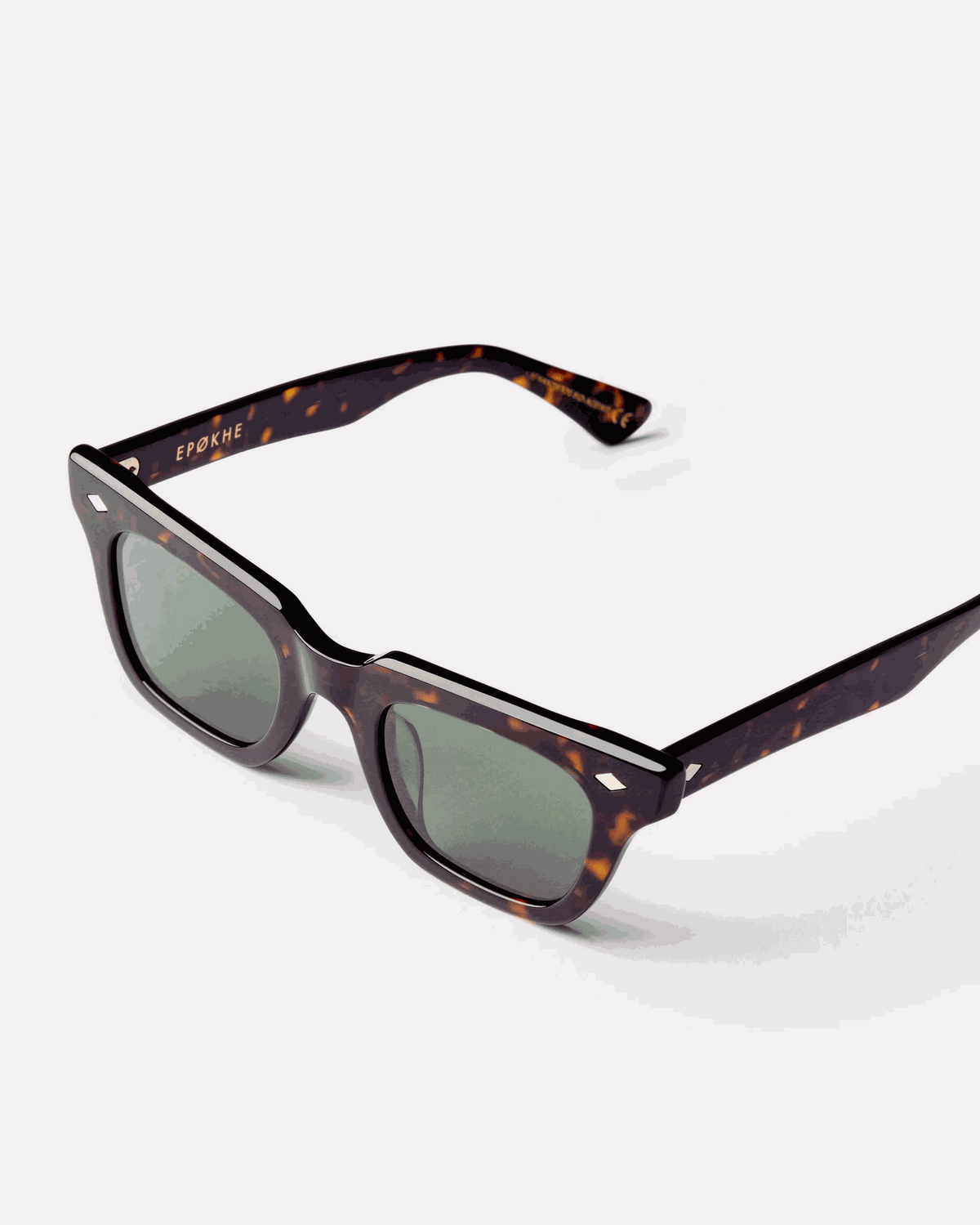 Epokhe_Stereo_Tortoise_Polished_Green_Polarised_4