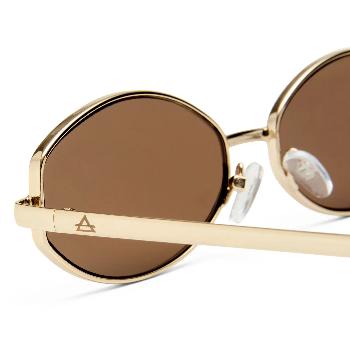 Aire | Objective | Gold