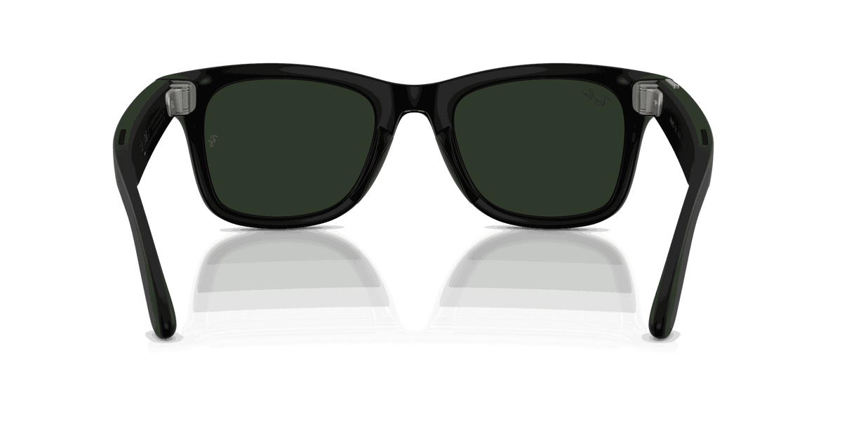 Ray-Ban Meta Gen 3 | RW4011 Wayfarer L | Matte Black Transitions Gen S Graphite Green