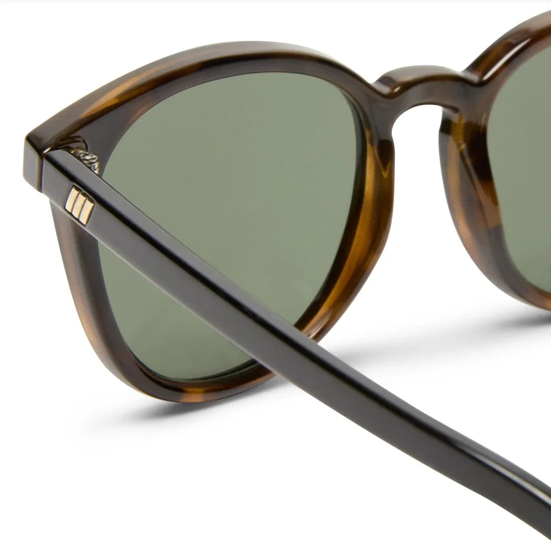 Le Specs | Bandwagon | Black Tort