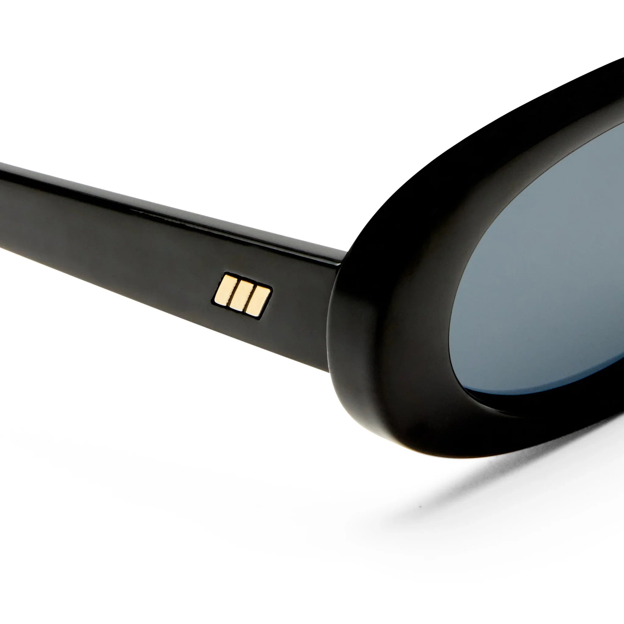 Le Specs | Outta Love | Black