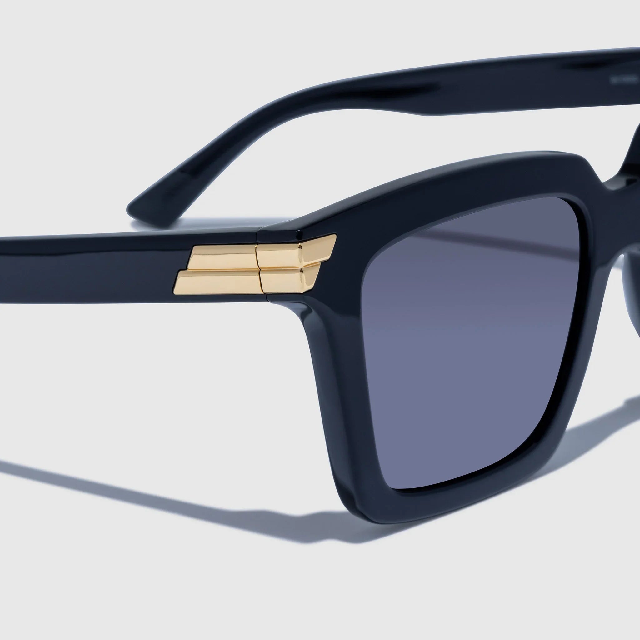 Bottega Veneta | 1005S | Black