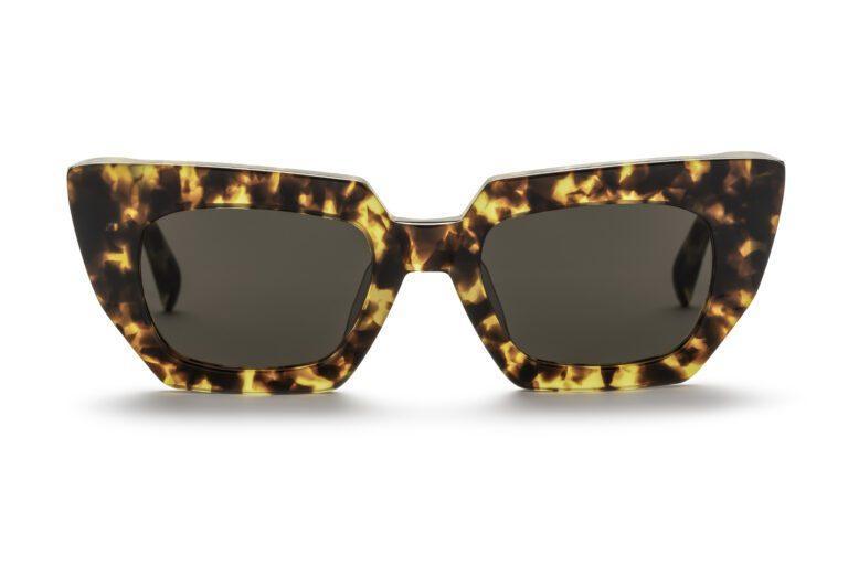 AM Eyewear | Little Red | Tort - iKANDi Sunglasses