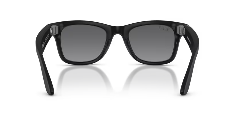 Ray-Ban Meta Gen 2 | RW4012 Wayfarer M | Matte Black Gradient Graphite Polarised
