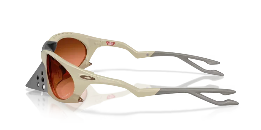 Oakley | 9437 Plantaris | Matte sand