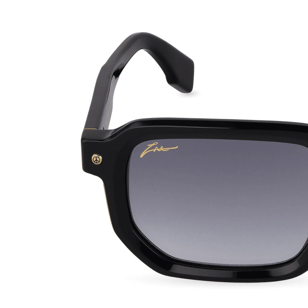 Police | SPLU82 | Zac Efron Signature Shiny Black Smoke Gradient