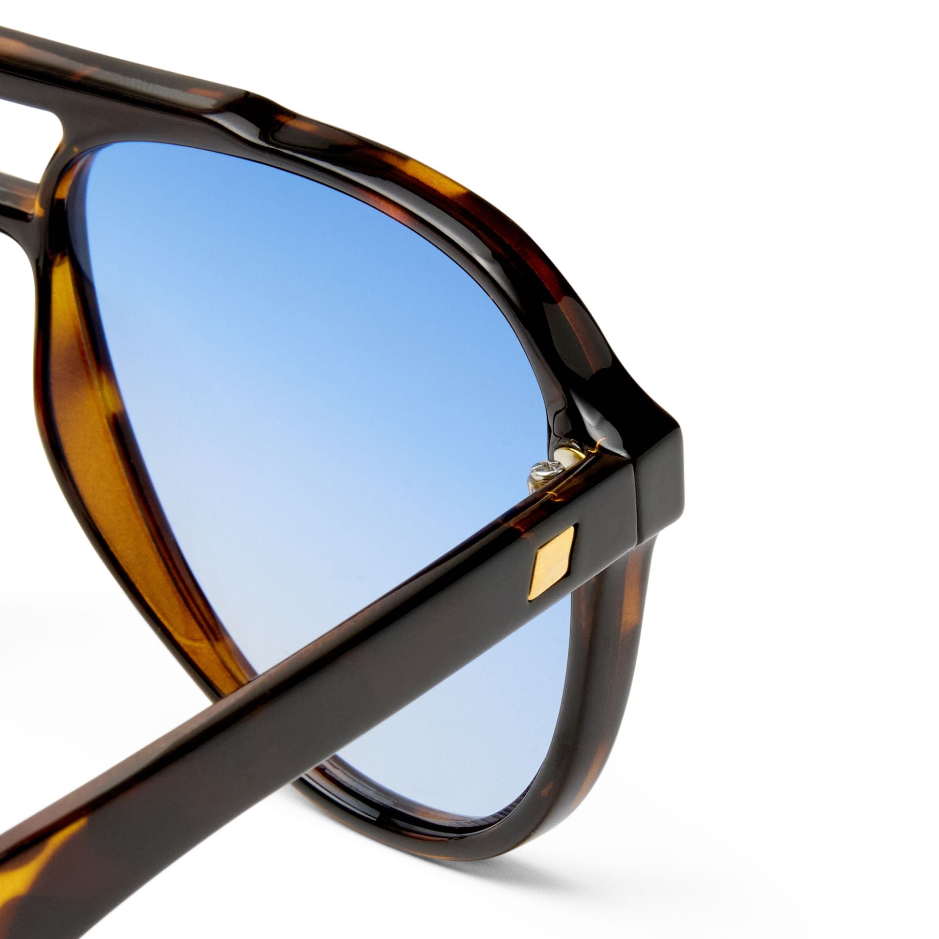 Le Specs | Tragic Magic | Tokyo Tort