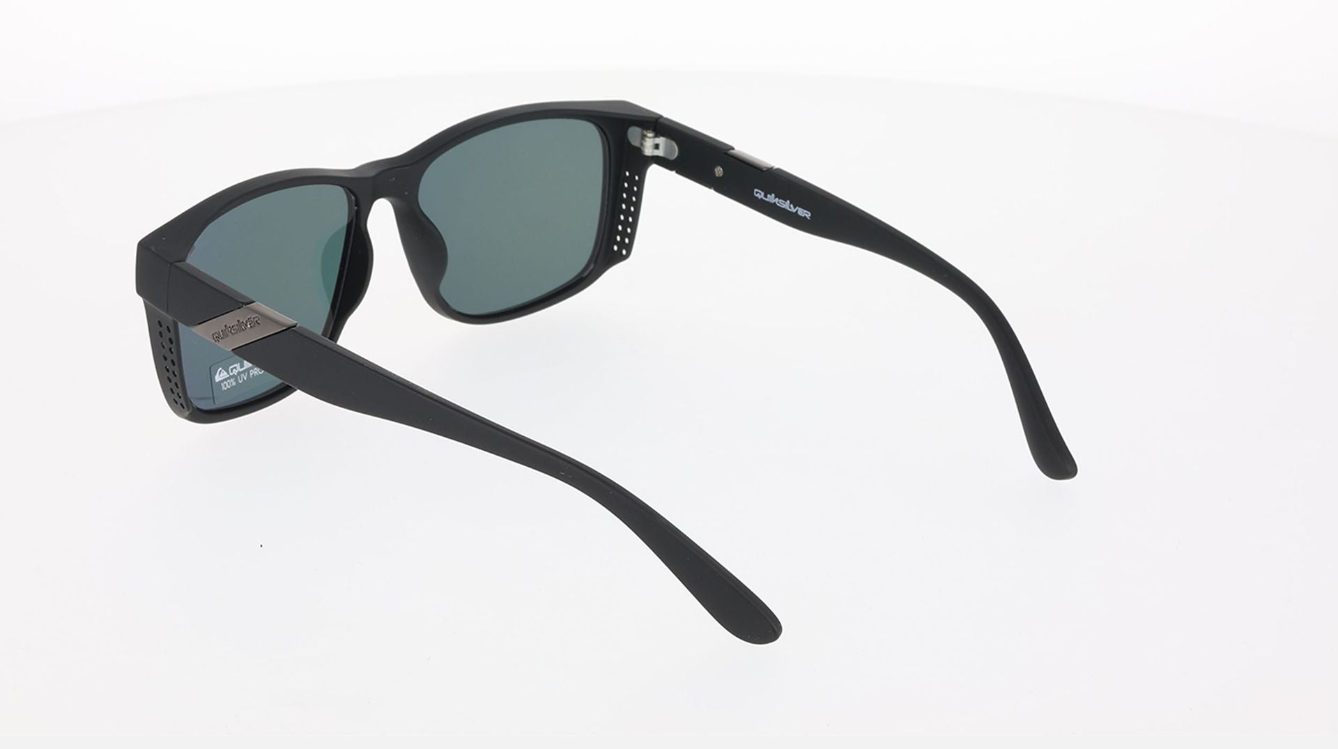 Quiksilver_QS1013_Capsized_Black_Rubber_Red_Mirror_6