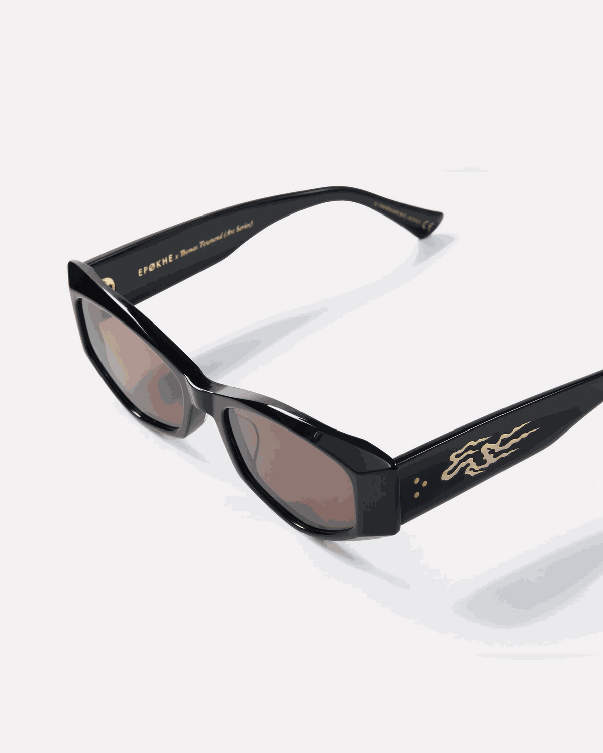 Epokhe_Guilty_x_Thomas_Townend_Black_Polished_Bronze_3