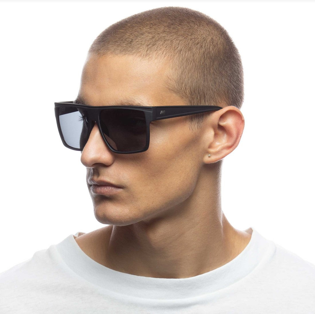 Le Specs |  Dirty Magic | Black Rubber