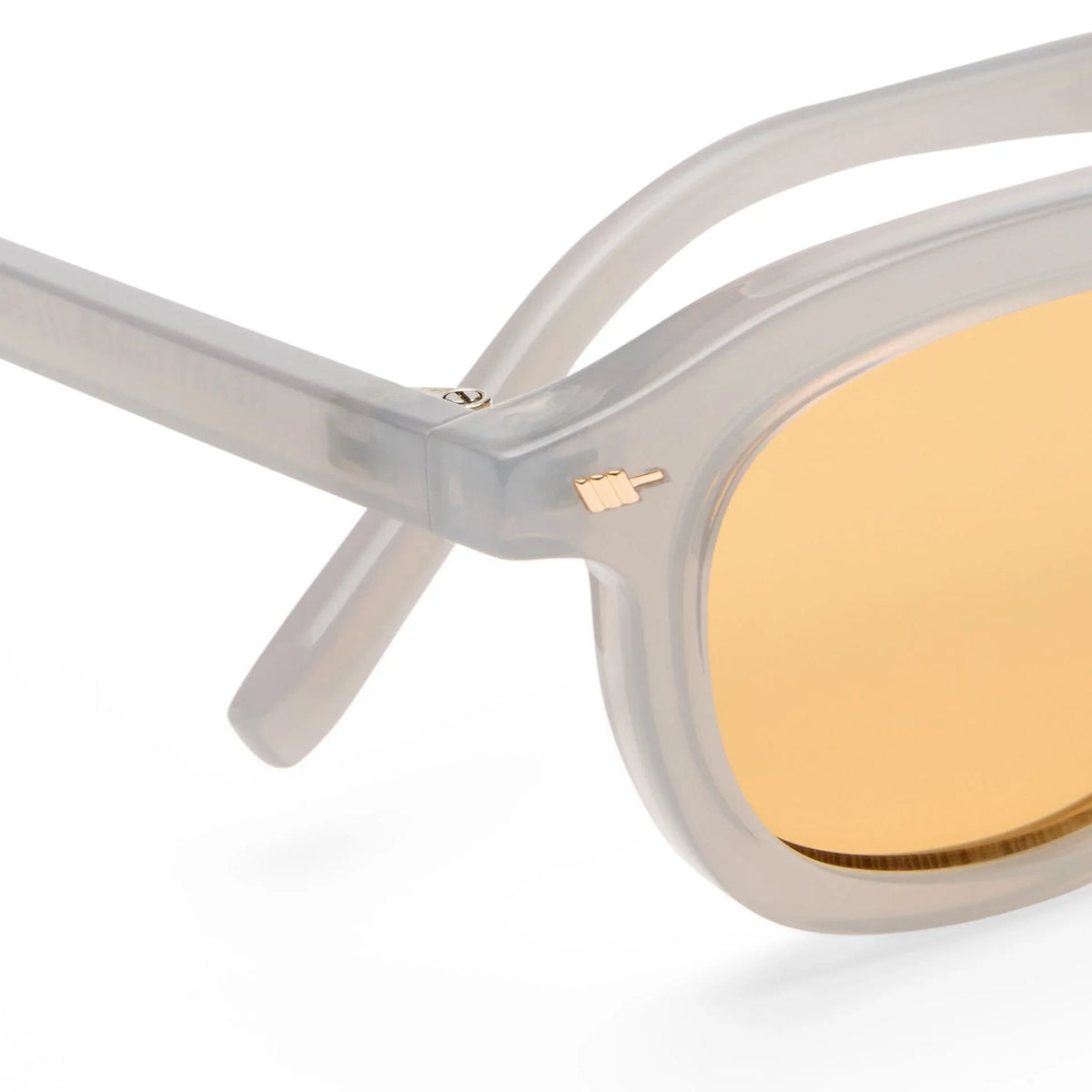 Le Specs | Heart Throb | Mist Amber