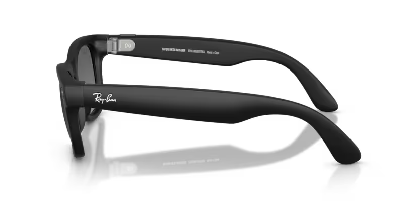 Ray-Ban Meta Gen 2 | RW4012 Wayfarer M | Matte Black Gradient Graphite Polarised