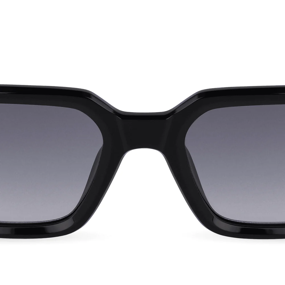 Police | SPLU82 | Zac Efron Signature Shiny Black Smoke Gradient